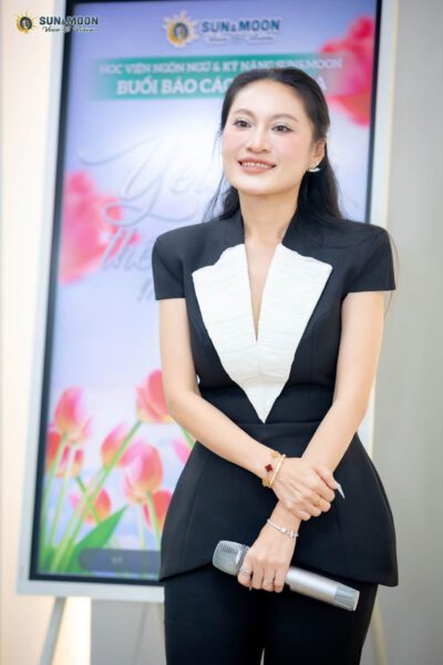 Hoa Nguyen